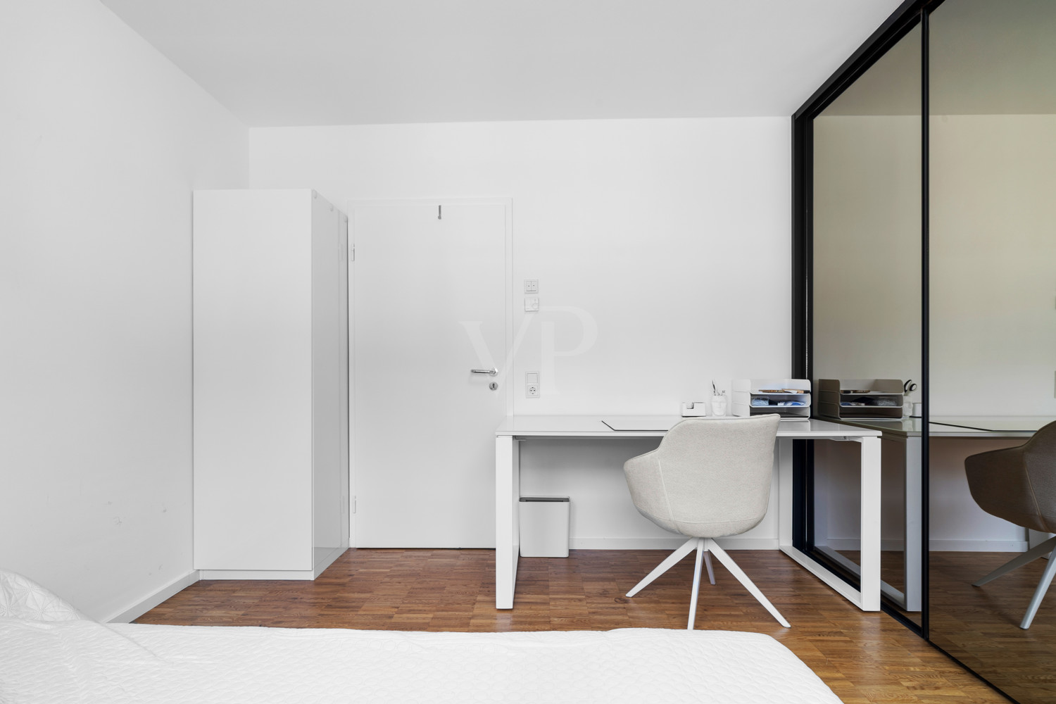 Schlafzimmer II