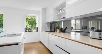 von_poll_real_estate_property_25003017_image_2