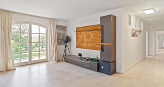 von_poll_real_estate_property_25003028_image_9