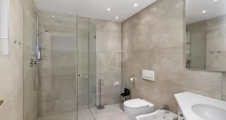 von_poll_real_estate_property_25003028_image_8