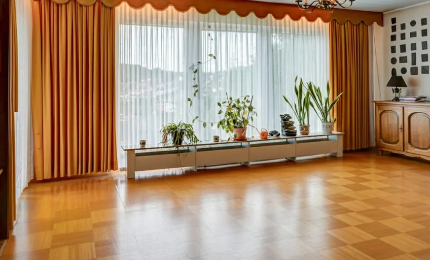 Wohnbereich  (unmöbliert)