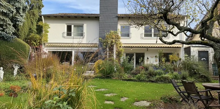 von Poll Immobilien GmbH