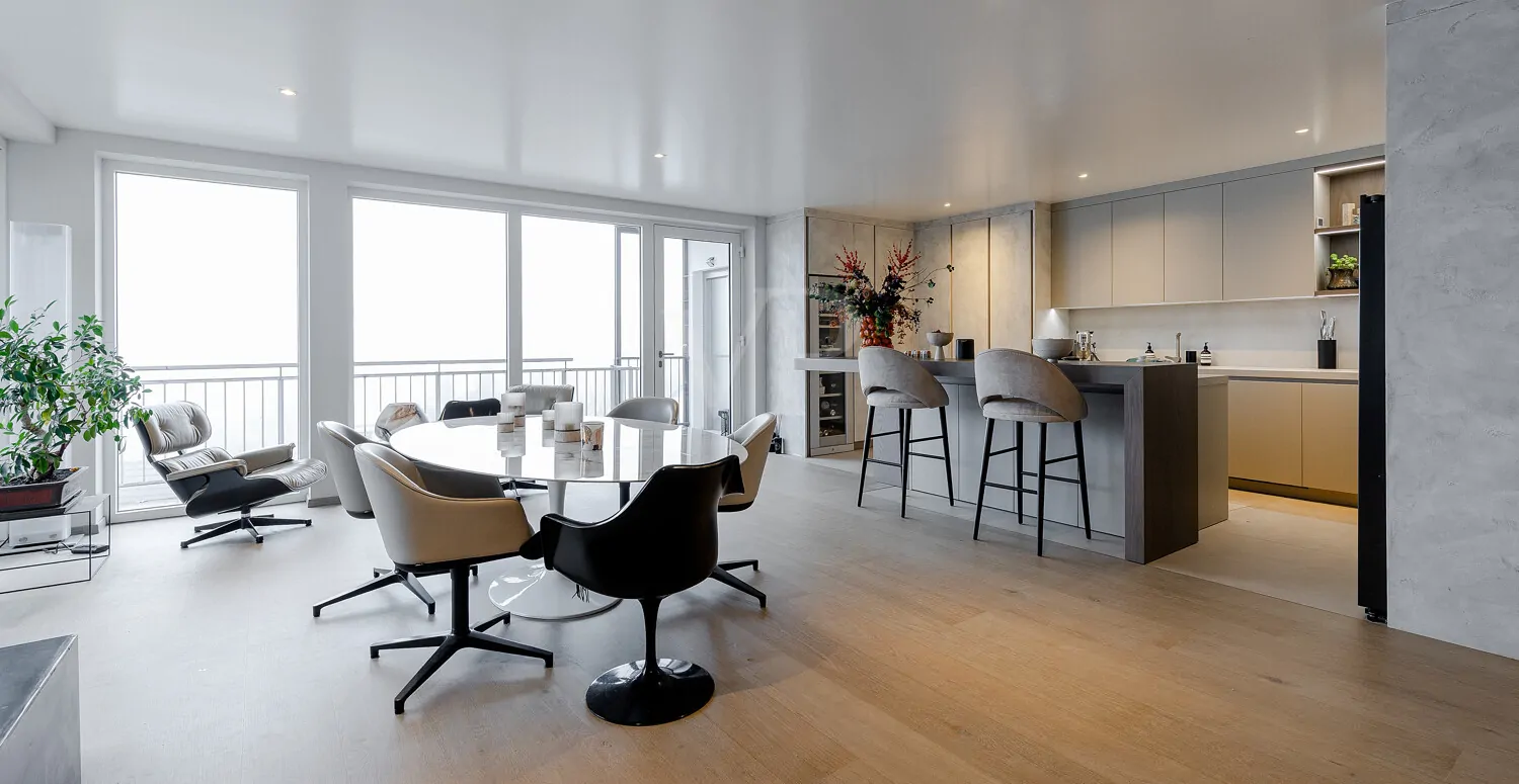 Offener Wohn- und Essbereich