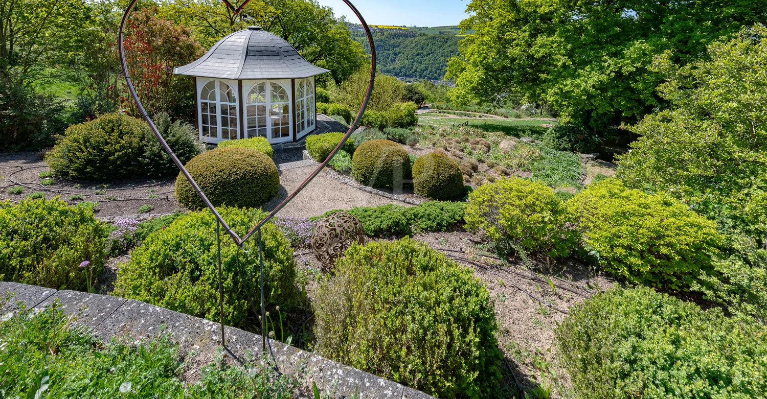 Weitläufiger Garten