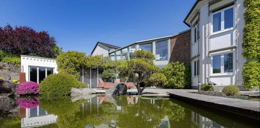 von Poll Immobilien GmbH