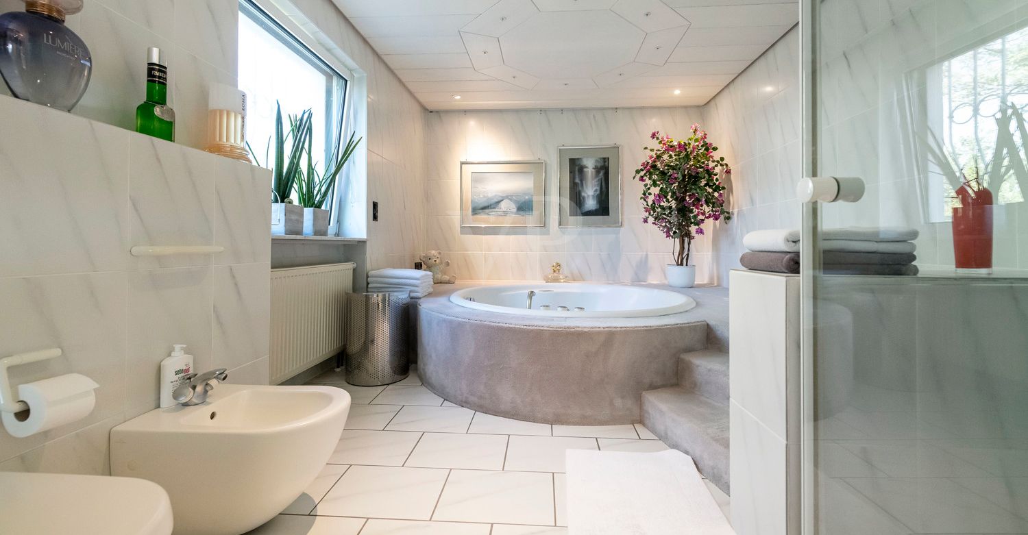 Bad en suite im EG