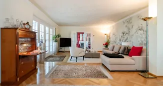 von_poll_real_estate_property_25072005_image_7