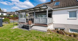 von_poll_real_estate_property_25072002_image_36