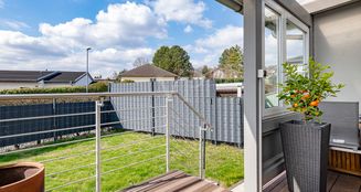 von_poll_real_estate_property_25072002_image_34