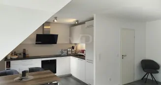 von_poll_real_estate_property_25072006_image_10