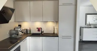 von_poll_real_estate_property_25072006_image_11