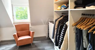 von_poll_real_estate_property_25072006_image_4