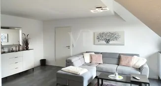 von_poll_real_estate_property_25072006_image_7