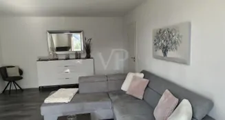 von_poll_real_estate_property_25072006_image_8