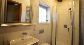 von_poll_real_estate_property_25072007_image_12