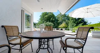 von_poll_real_estate_property_25072008_image_18