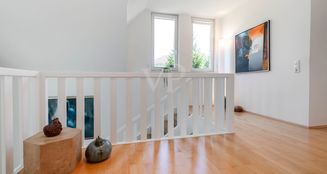 von_poll_real_estate_property_25072008_image_24