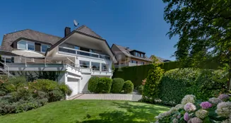 von_poll_real_estate_property_25072008_image_48