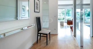 von_poll_real_estate_property_25072008_image_32