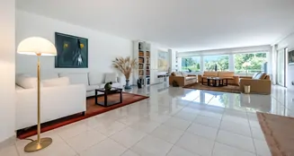 von_poll_real_estate_property_25072008_image_5