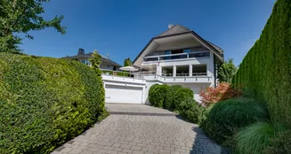 von_poll_real_estate_property_25072008_image_44