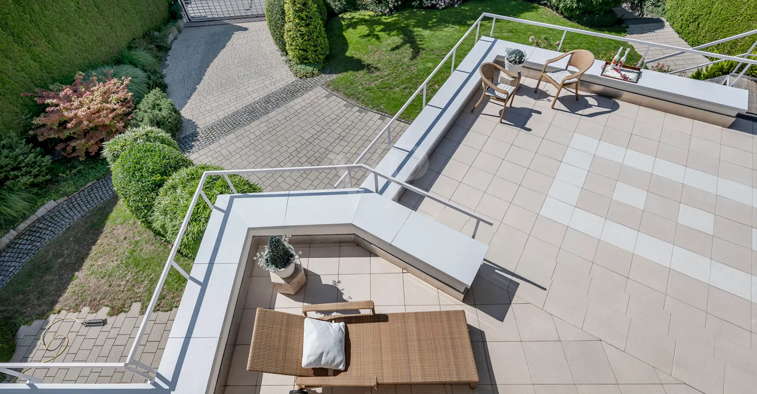 Terrassen-Aufsicht