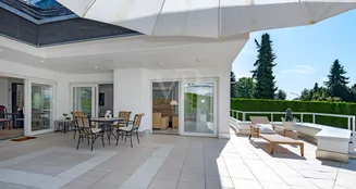 von_poll_real_estate_property_25072008_image_17