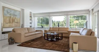 von_poll_real_estate_property_25072008_image_6