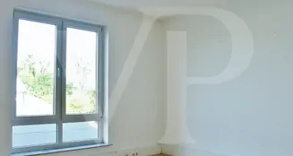 von_poll_real_estate_property_25072010_image_6