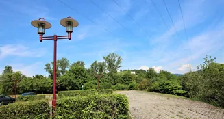 von_poll_real_estate_property_25072010_image_10