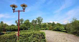 von_poll_real_estate_property_25072011_image_4