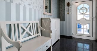von_poll_real_estate_property_25072012_image_4