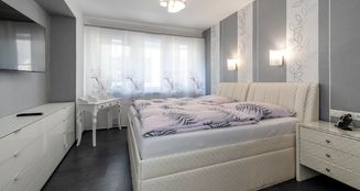 von_poll_real_estate_property_25072012_image_9