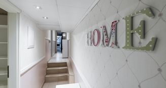 von_poll_real_estate_property_25072012_image_21