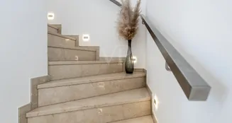 von_poll_real_estate_property_25072013_image_18