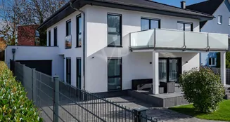 von_poll_real_estate_property_25072013_image_36