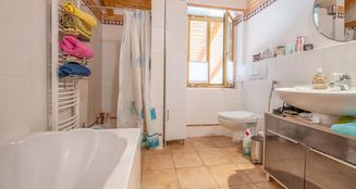 von_poll_real_estate_property_24166016_image_13