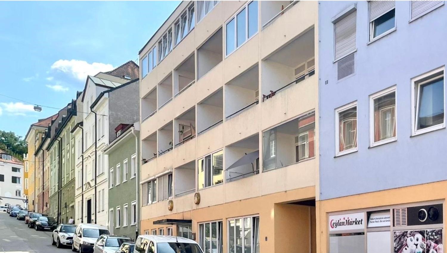 Zentrale Topunilage.
Charmante und ruhige 
Stadtwohnung mit EBK/Stellplatz