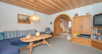 von_poll_real_estate_property_25345028_image_22