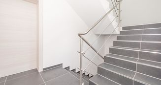 von_poll_real_estate_property_25166019UG_image_3