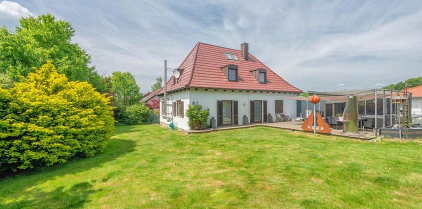 von Poll Immobilien GmbH