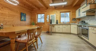 von_poll_real_estate_property_25345035_image_16