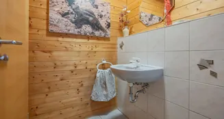 von_poll_real_estate_property_25345035_image_17