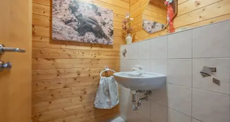 von_poll_real_estate_property_25345035_image_17