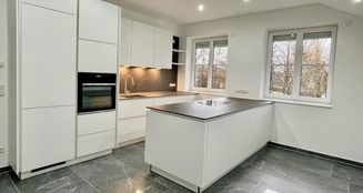 von_poll_real_estate_property_25166018DG_image_12