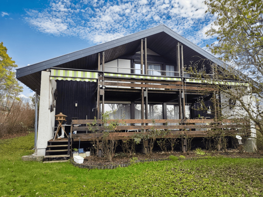 Großzügiges Einfamilienhaus in ruhiger Lage