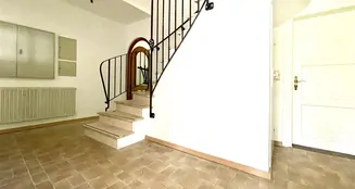 von_poll_real_estate_property_24166021_image_5