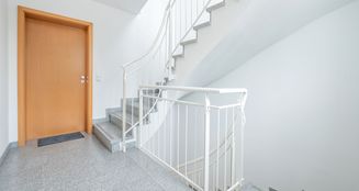 von_poll_real_estate_property_25166027_image_7