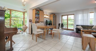 von_poll_real_estate_property_25166023_image_8