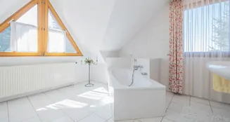 von_poll_real_estate_property_25166014_image_20